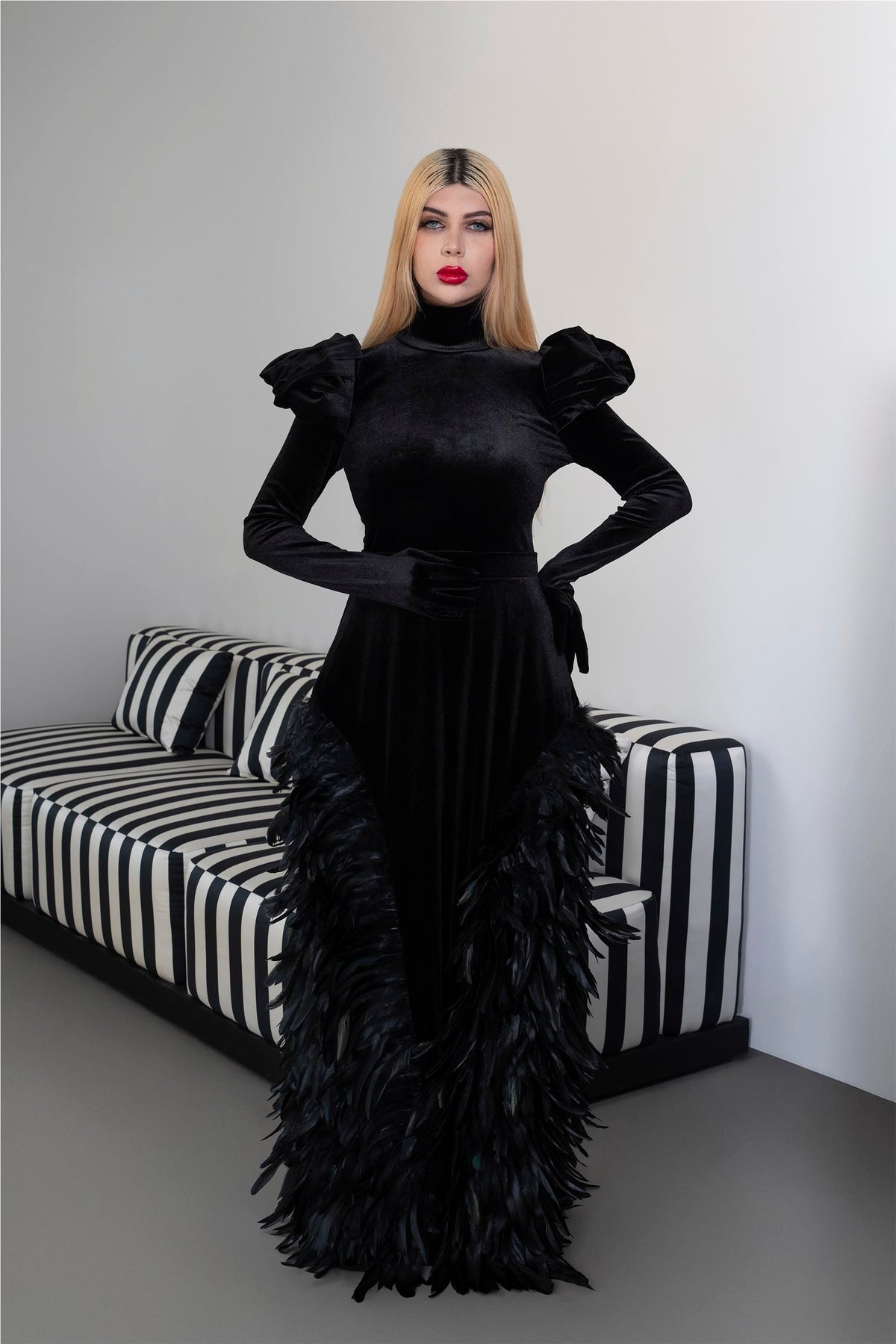 Long sleeve velvet dress with puffed shoulders and fathered skirt - ISLA