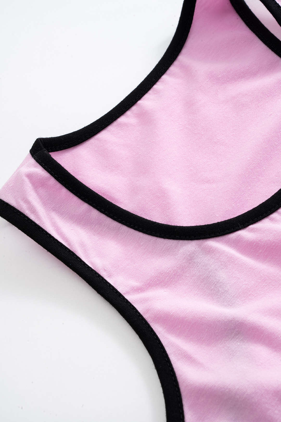 Letter Print Contrast Crop Tank Top