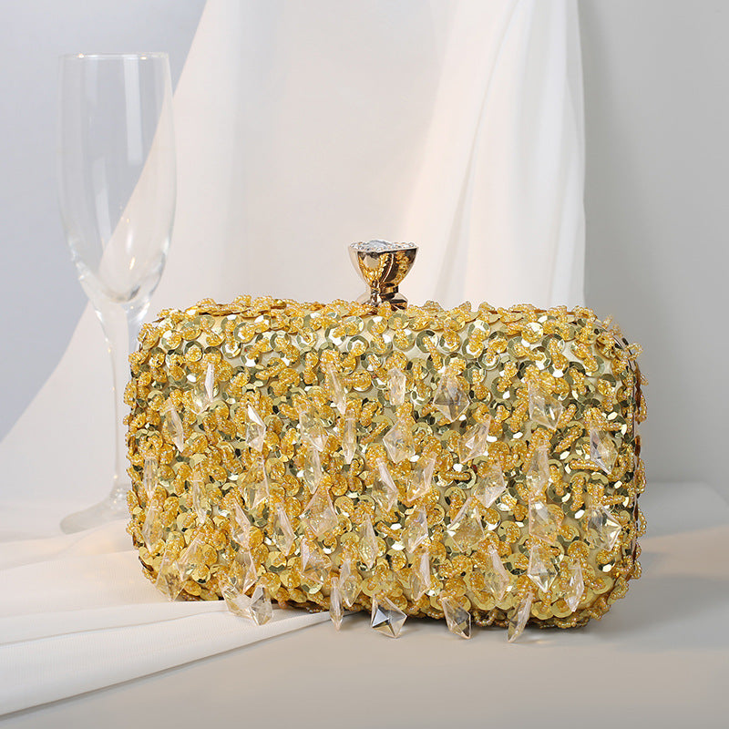 Pleated sequin clutch with diamond-shaped clasp - Puty