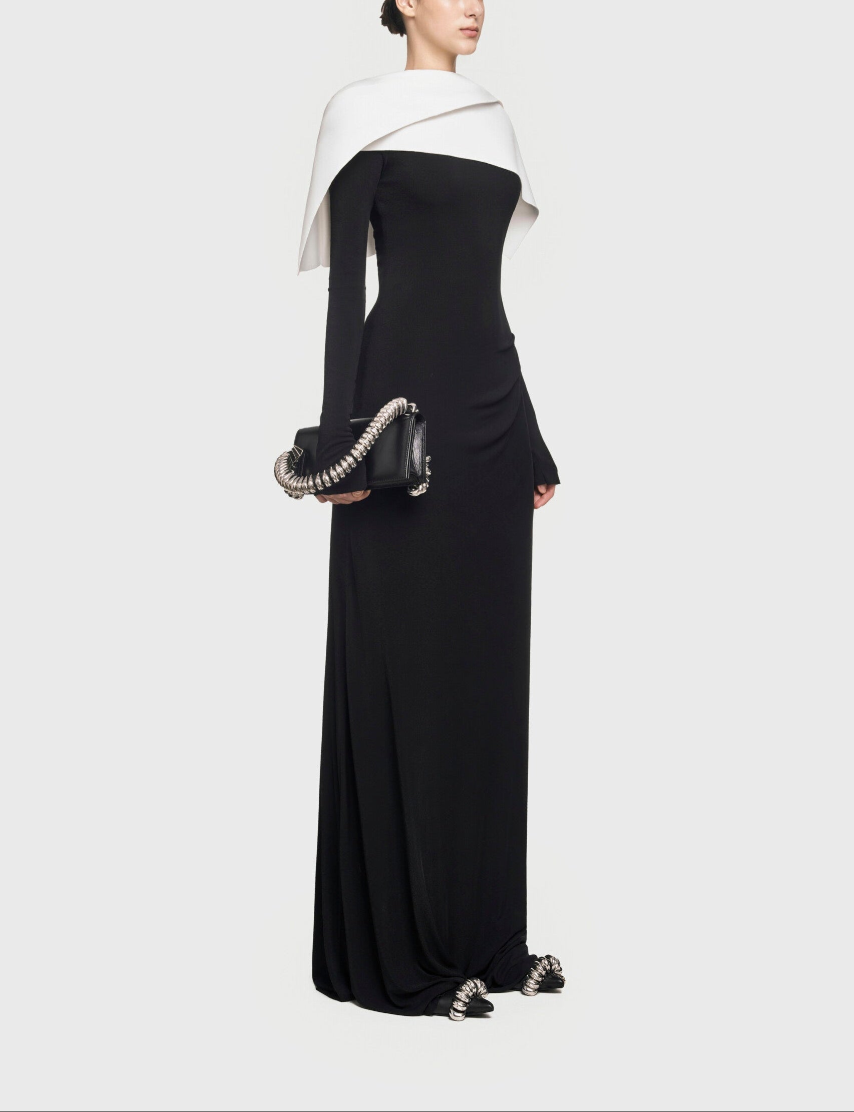 off-shoulder monochrome column gown – Sofaa
