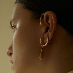 sculptural open-loop ear cuff with abstract teardrop tips – LYRIA
