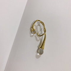 gold sculpted drop ear cuff with abstract loop design – VANTA
