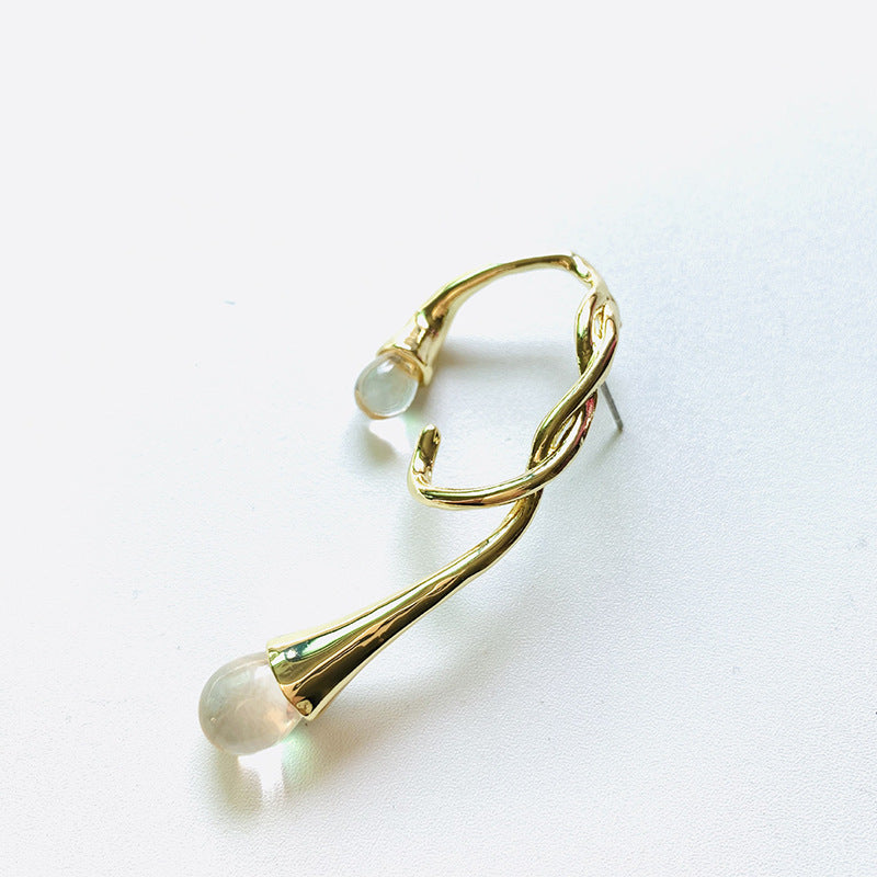 gold sculpted drop ear cuff with abstract loop design – VANTA
