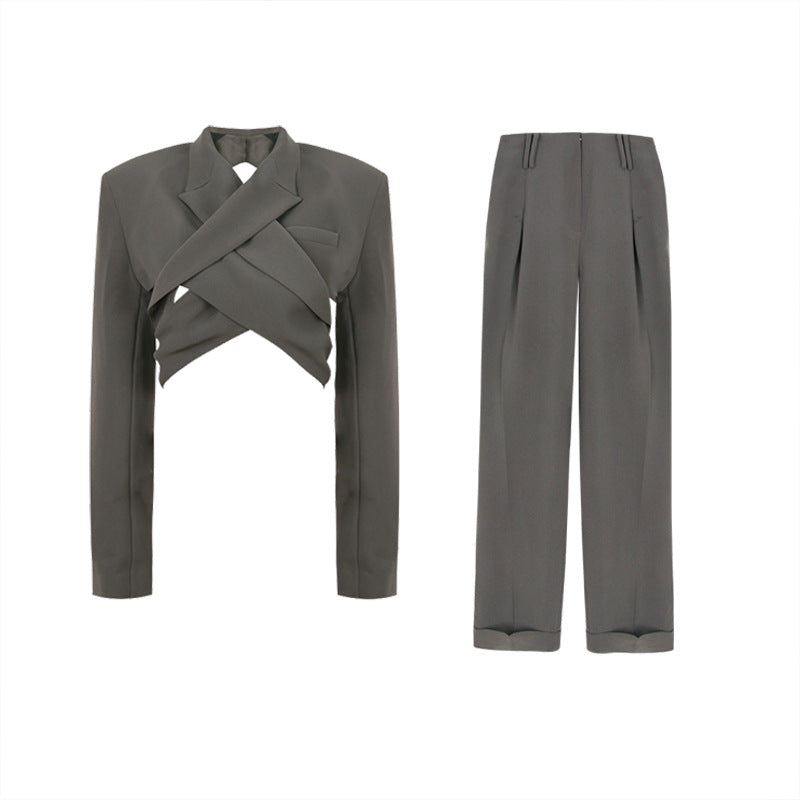 Cropped blazer with pleated trousers - Likory