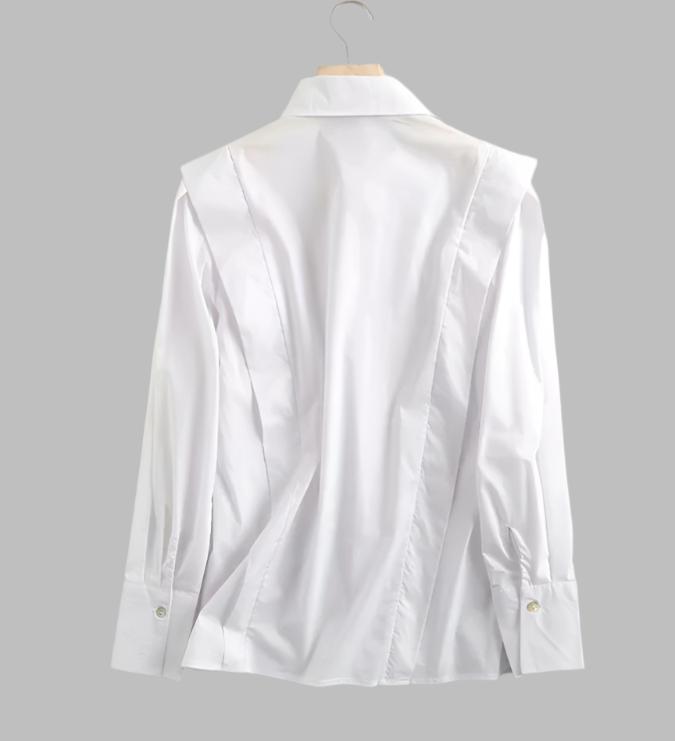 structured long-sleeve shirt with angular shoulder detail - Teotta