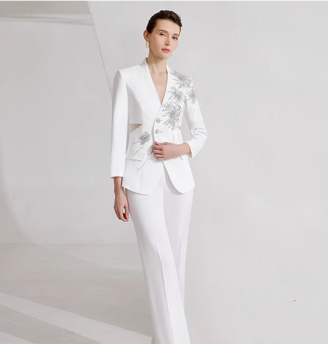 tailored pantsuit with crystal embroidery and notch blazer - STELLA