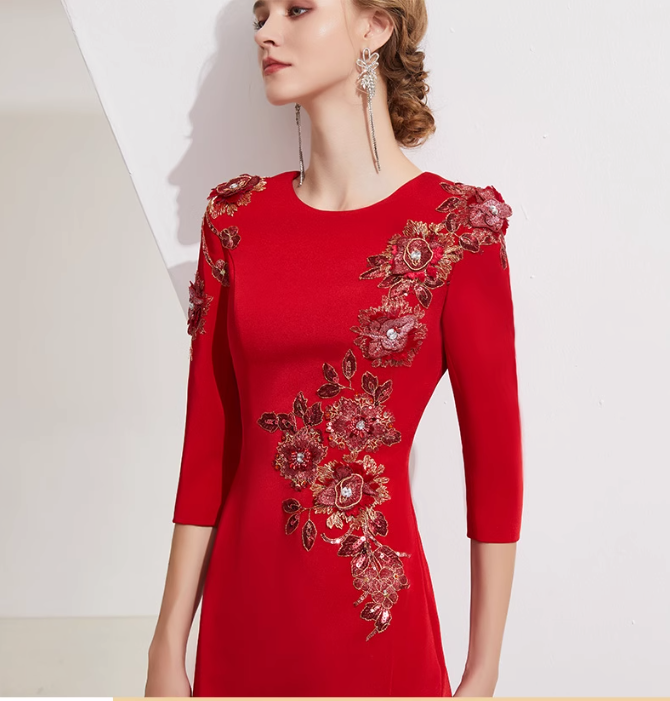 fitted midi dress with floral crystal embroidery - ROYA