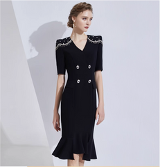 v-neck midi dress with pearl-embellished shoulders - NOIR