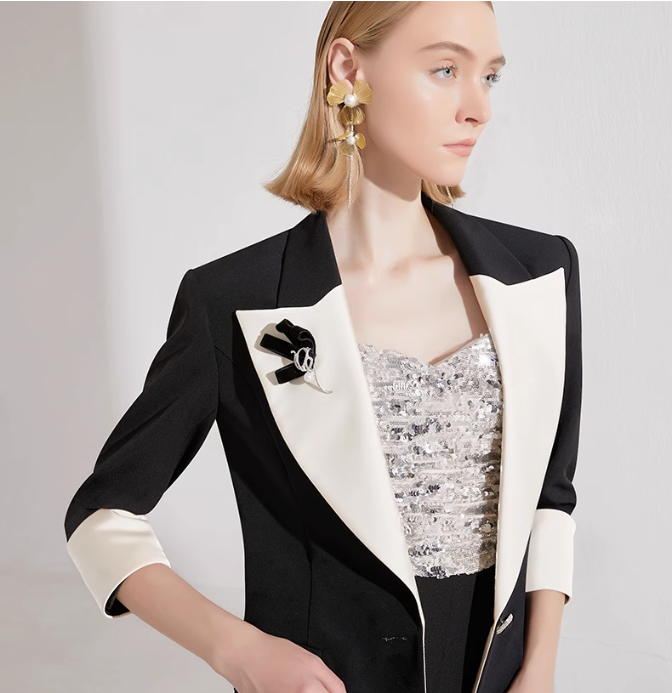 tailored two-piece suit with contrast lapel – ARYA