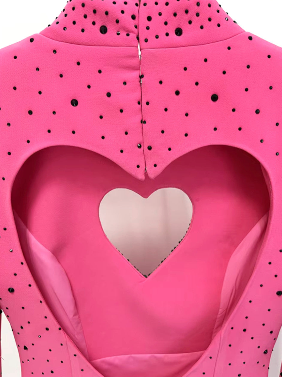 Long sleeve fitted dress with heart-shaped embellishment - Bunzzy
