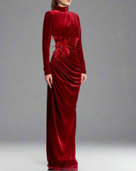Long-sleeve velvet gown with draped details – Beatriza