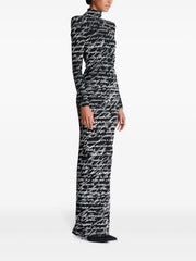 Long sleeve script-print gown with high neck – Nokil