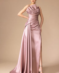 One-shoulder satin gown with sculpted bodice and draped slit – MAUVE