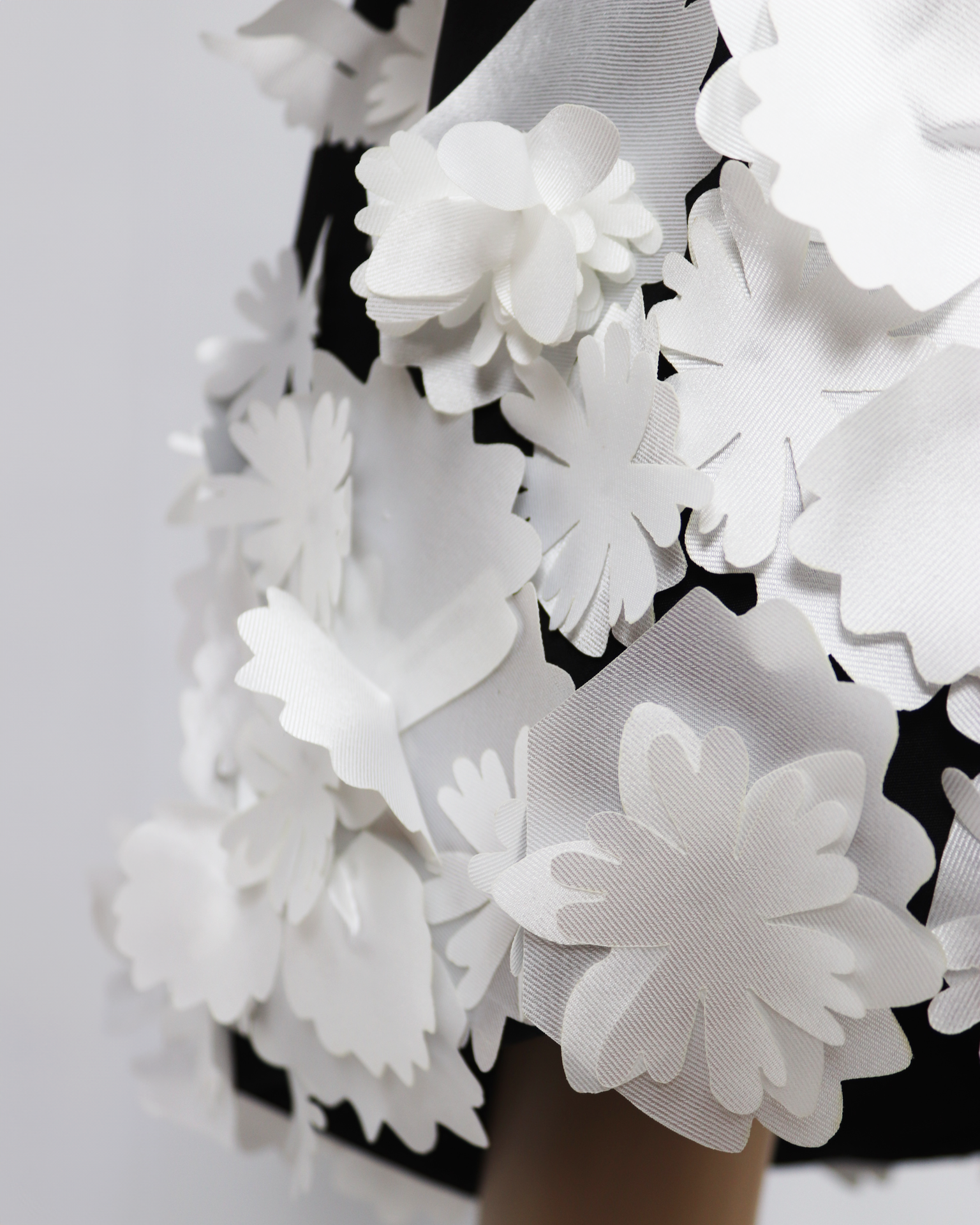 Little black dress with 3D flowered bottom - JOLLA
