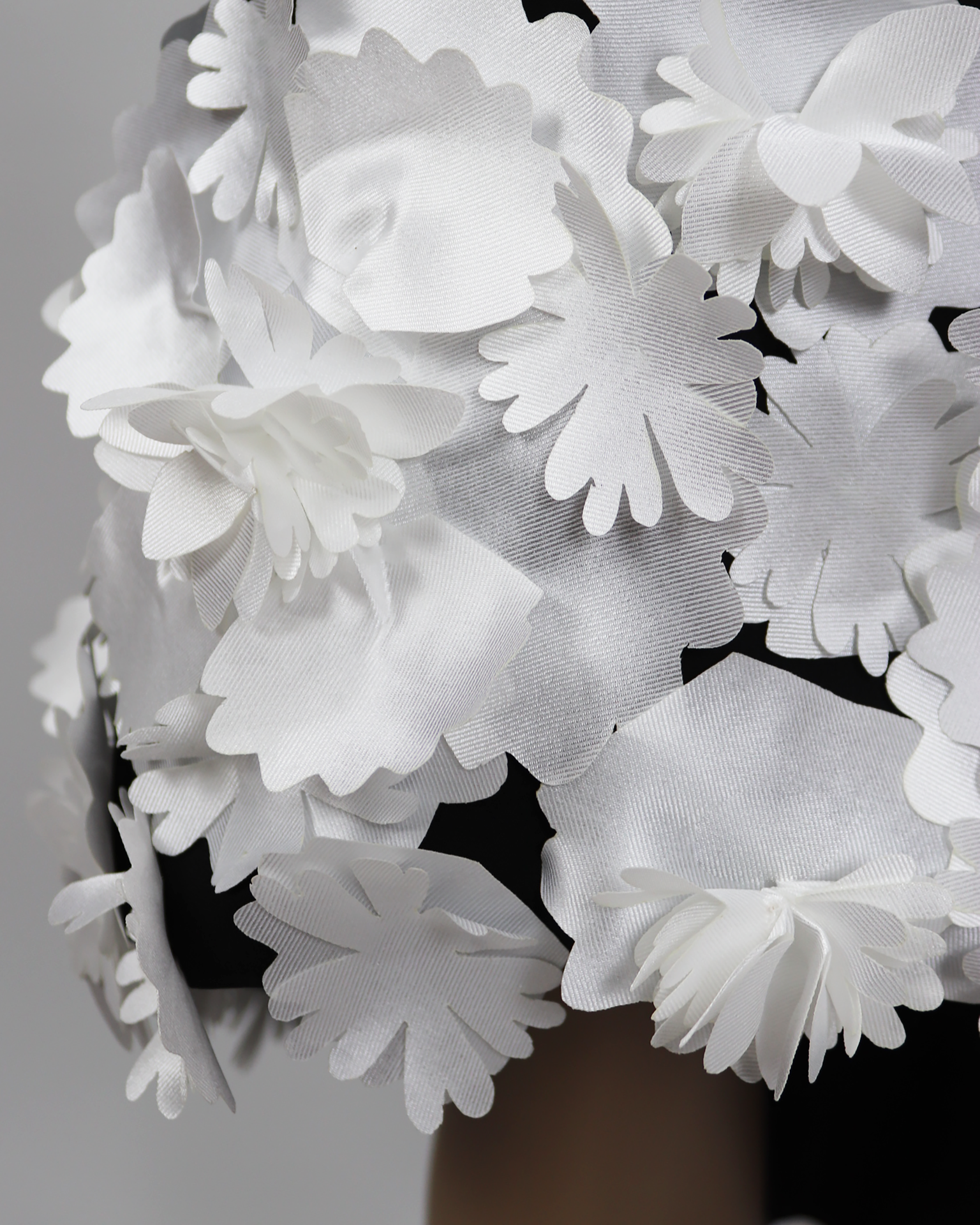 Little black dress with 3D flowered bottom - JOLLA