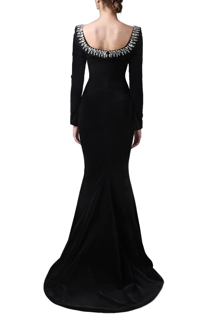 Velvet mermaid gown with jeweled neckline – Zulma