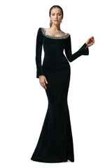 Velvet mermaid gown with jeweled neckline – Zulma