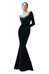 Velvet mermaid gown with jeweled neckline – Zulma
