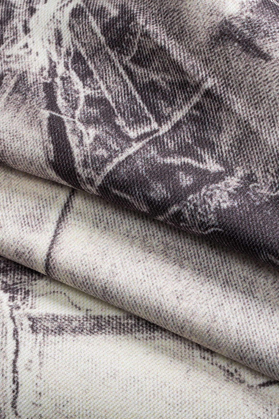Abstract Print Buttoned Pocket Barrel Trousers