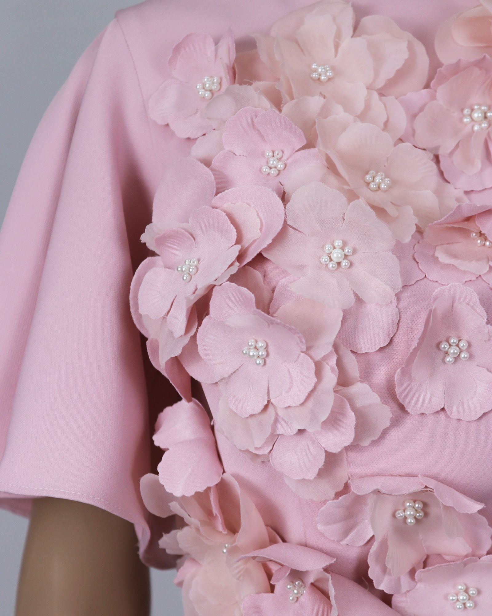 3D flowered dress with detachable train-Winsome