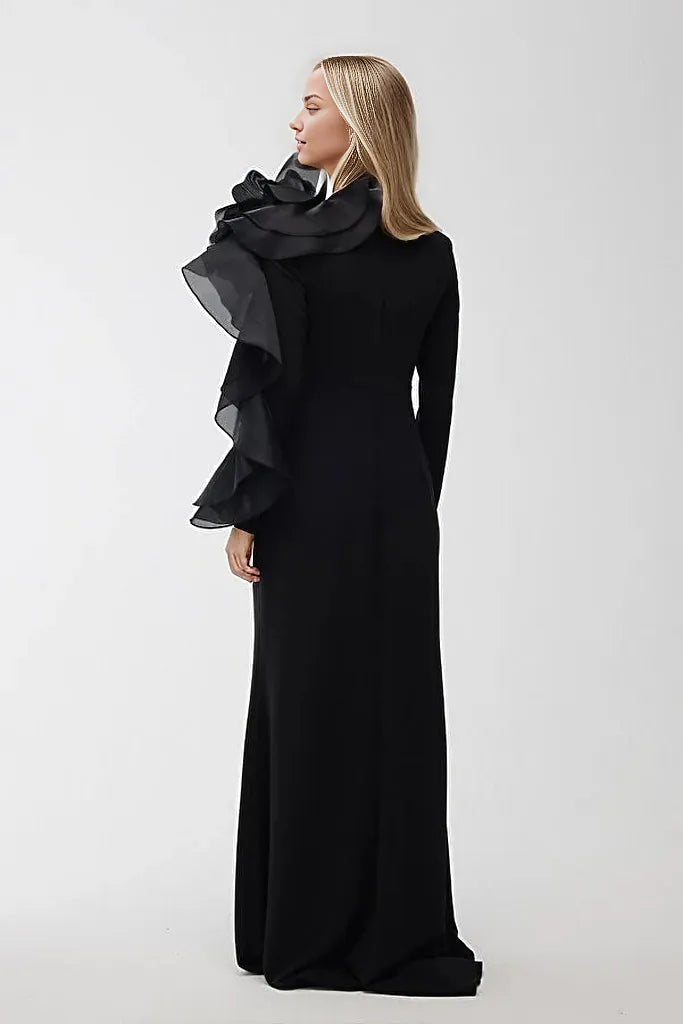 floral-shoulder crepe gown – Golan