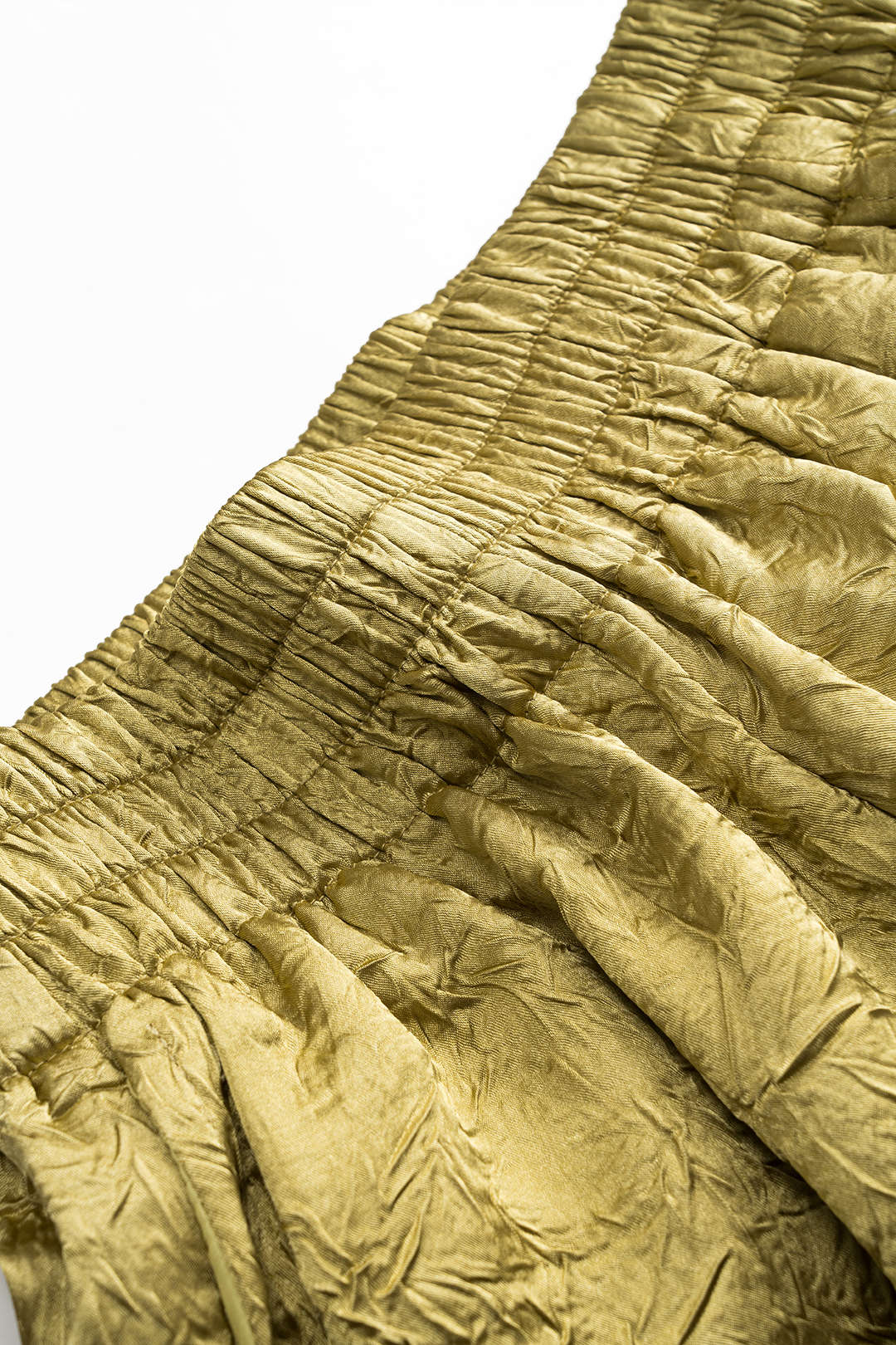 Solid Textured Pleated Shorts