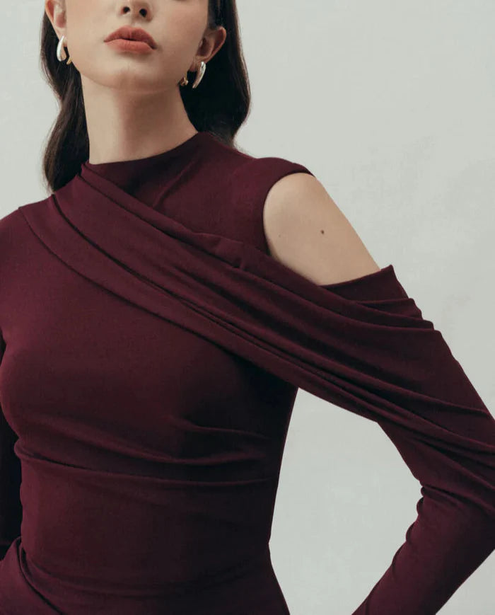 one-sleeve draped satin dress with cut-out shoulder - Magena