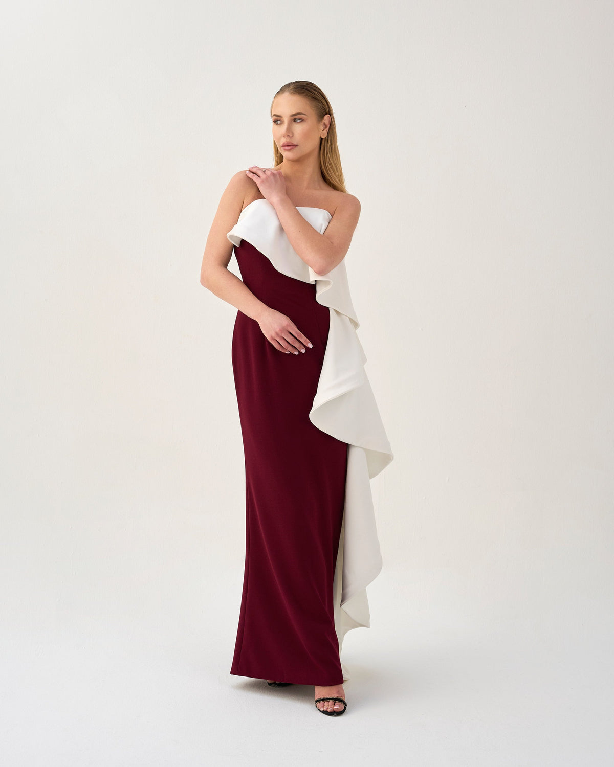 Strapless dress with side ruffle - FENE
