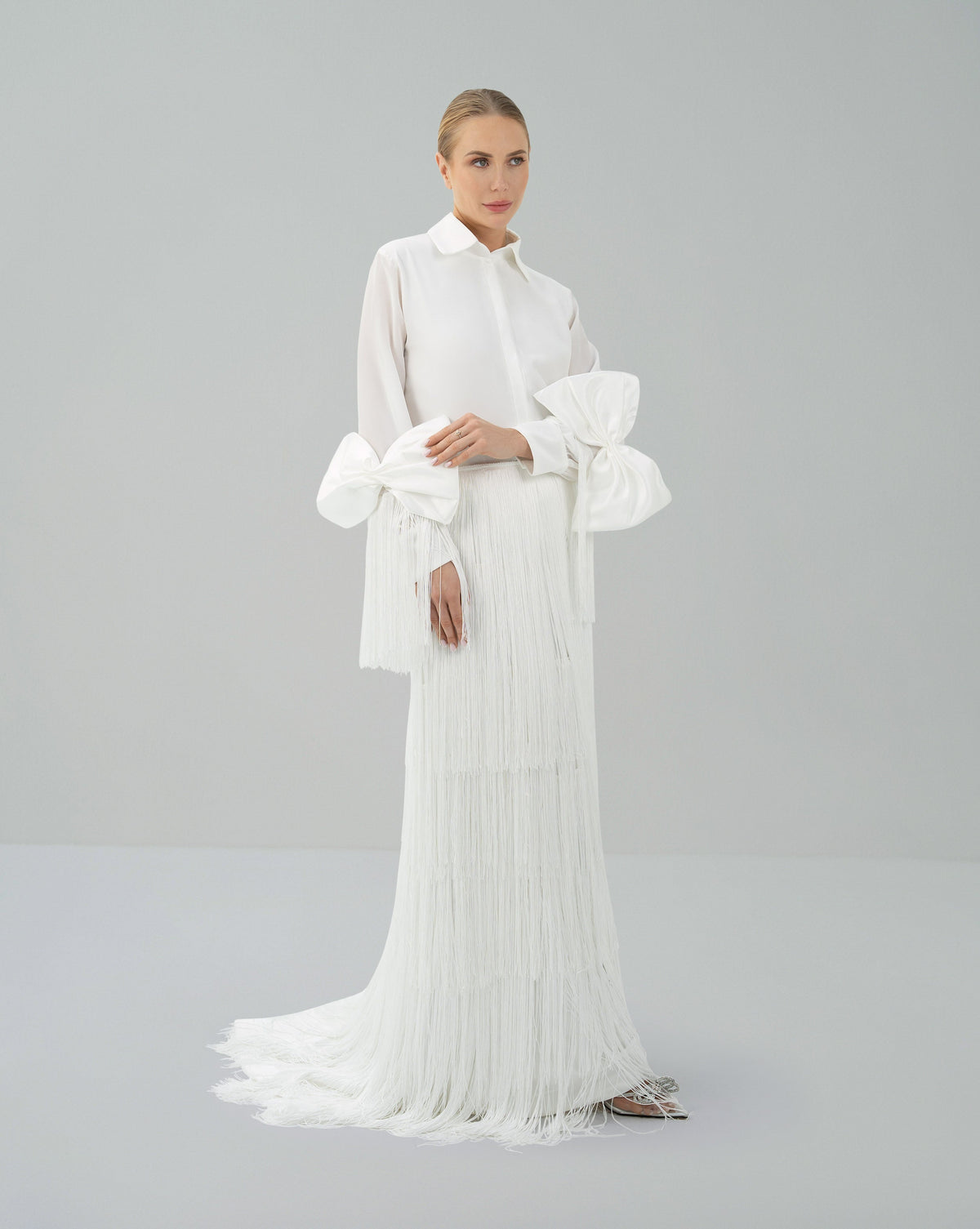 Elegant Set Fringe with Statement Bows – Alisha