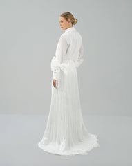Elegant Set Fringe with Statement Bows – Alisha