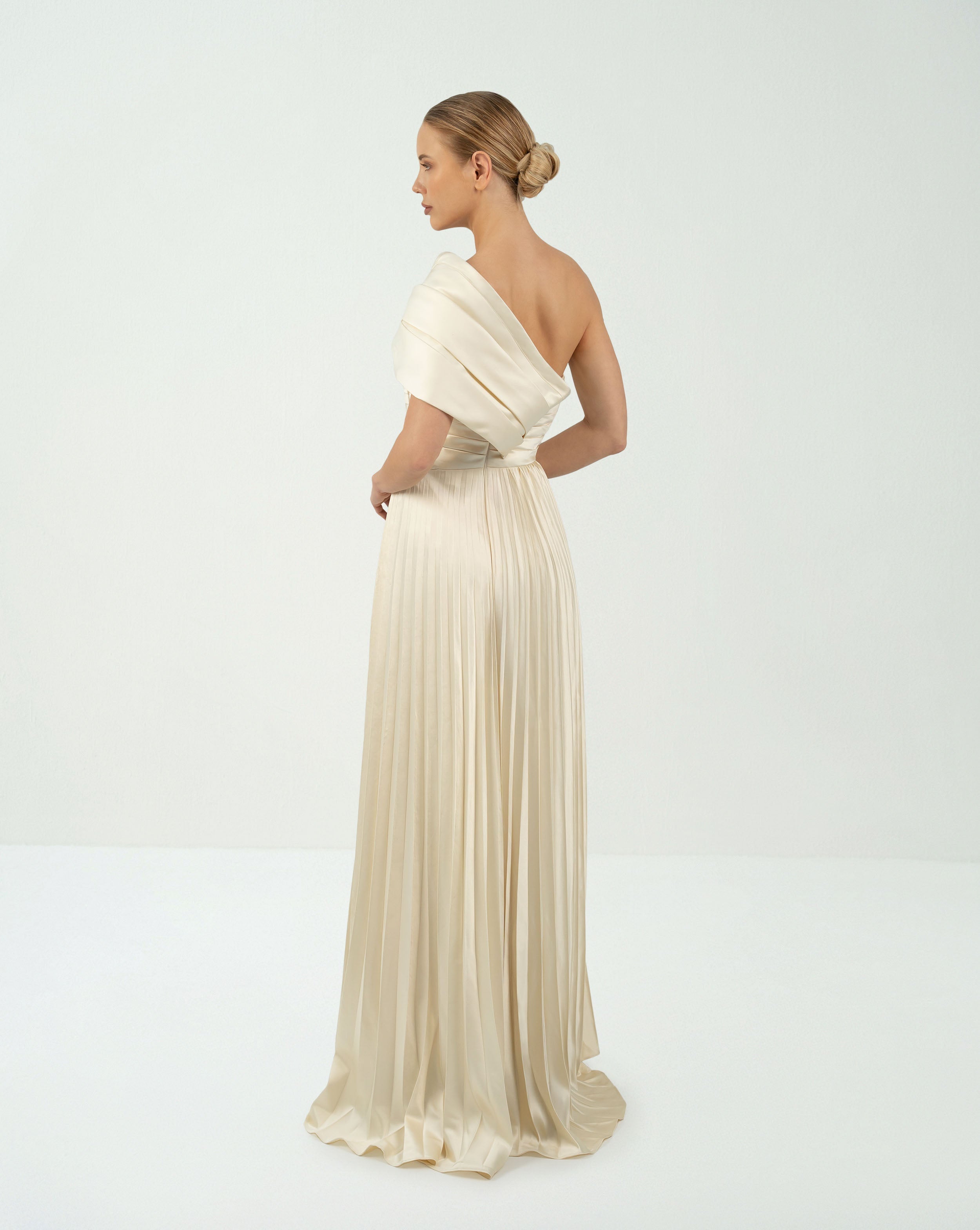 Shoulder off pleated dress - TESSA