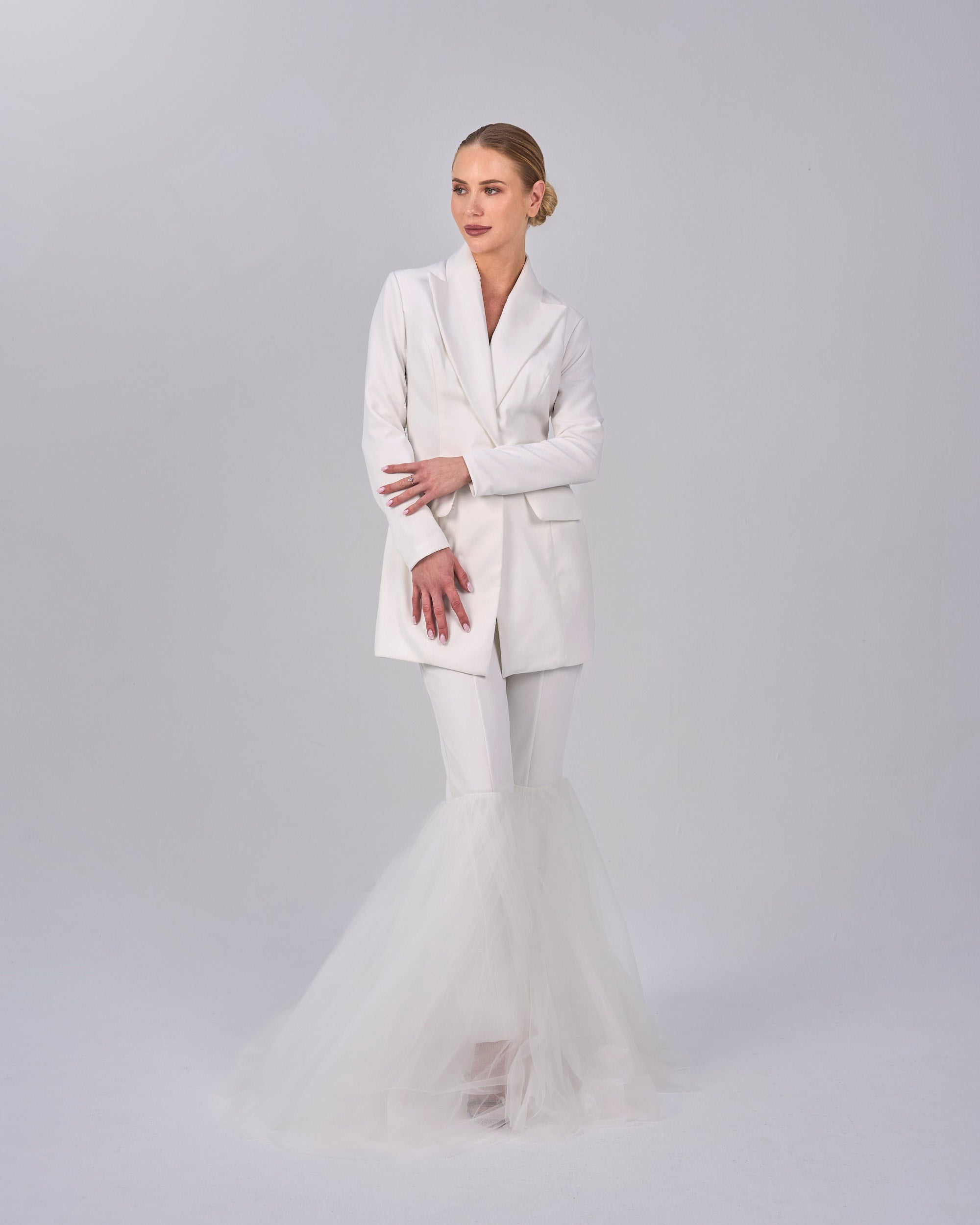 White blazer with bottom bell pants - DAHLIA SET