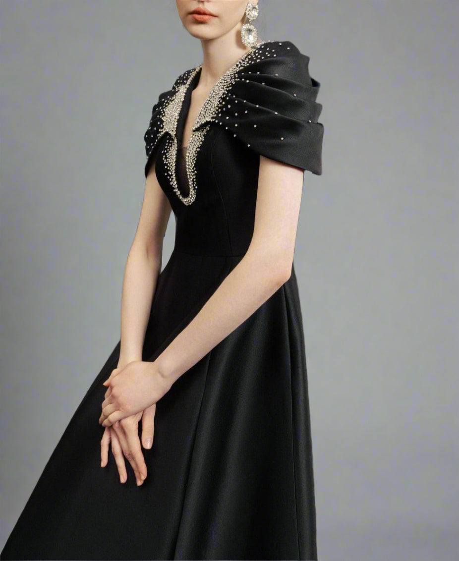 Cap-sleeve A-line dress with embellished neckline - NOIR