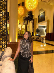 Sleeveless dress with silver floral beads embroidery - looman