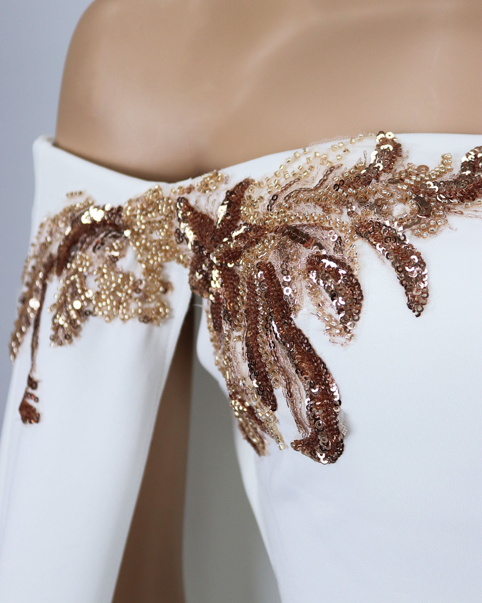 Strapless Sequined dress with maxi cape sleeves