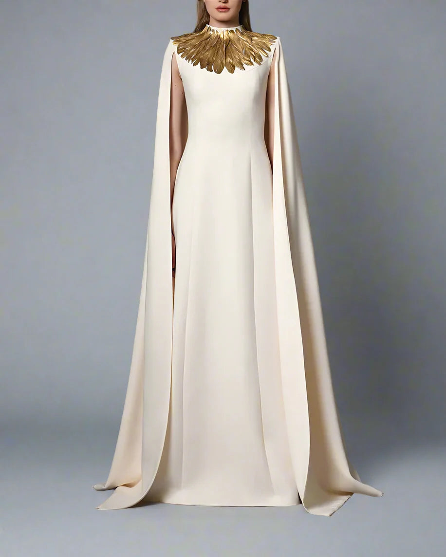 Ivory white dress with gold feathers - Sofy