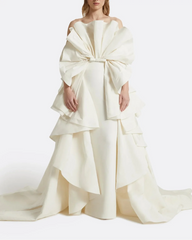 Strapless gown with oversized bow and tiered train - Susan