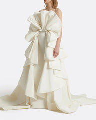 Strapless gown with oversized bow and tiered train - Susan
