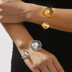open cuff bracelet with abstract shell and pearl accent – NAIAS