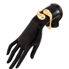 sculptural teardrop cuff bracelet in gold finish – ARIAV