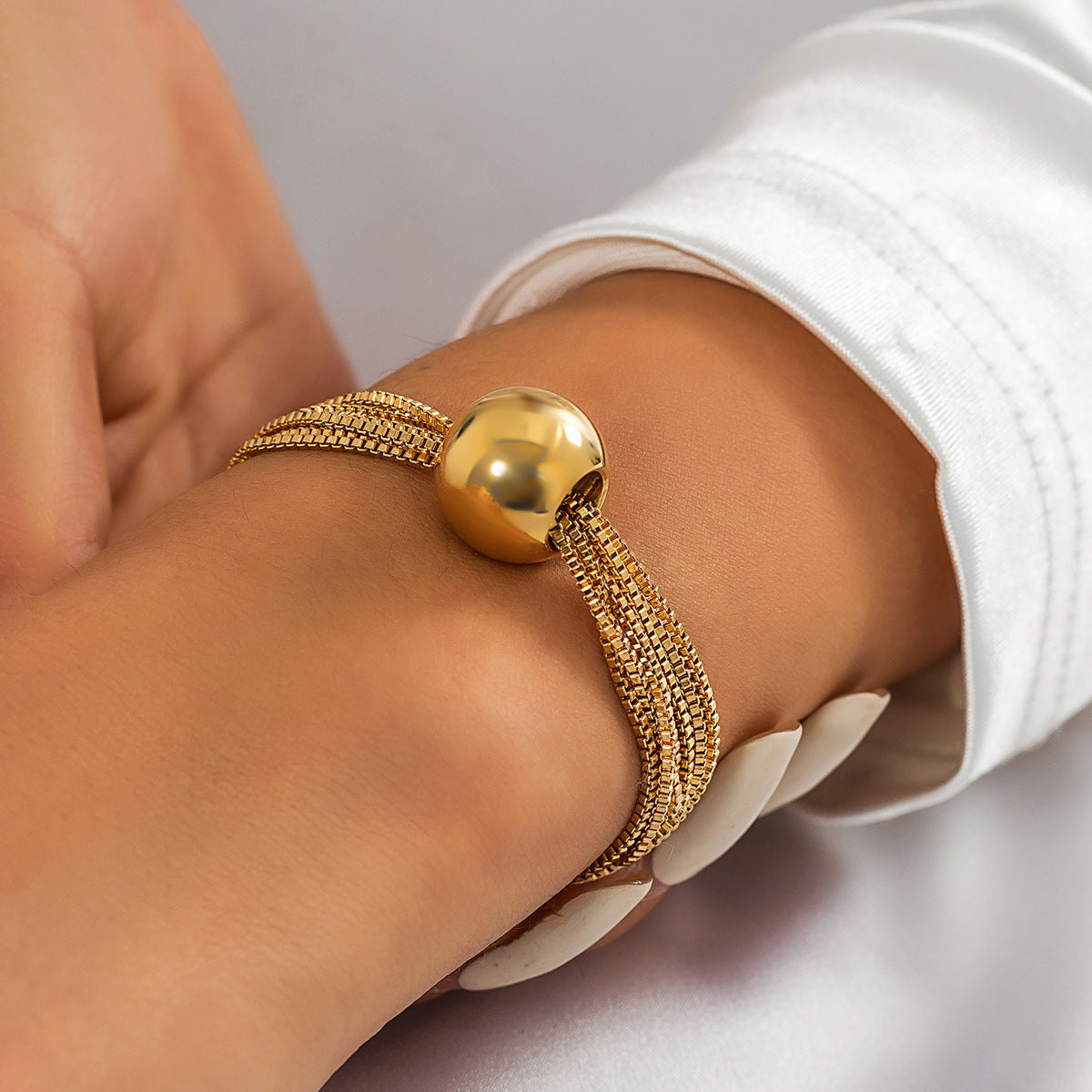 Multi-Strand Chain Bracelet with Oversized Bead – Gihkru