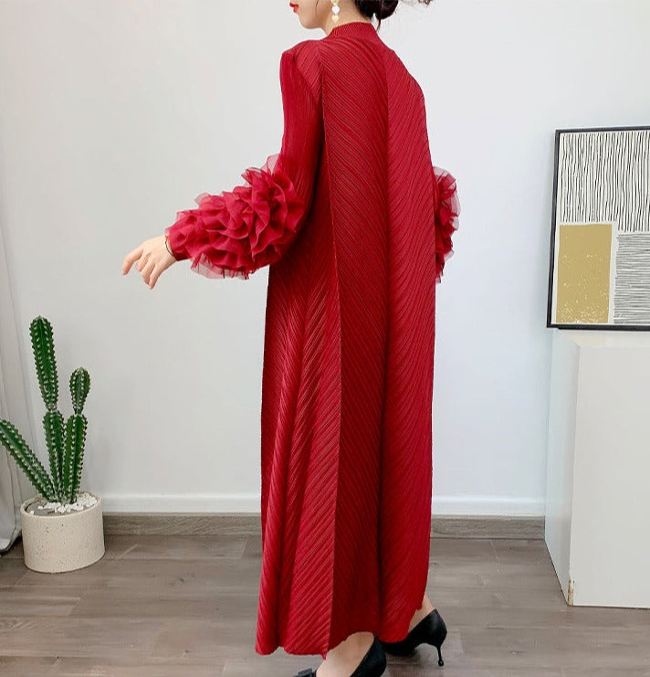 pleated maxi dress with floral cuff sleeves – Volen
