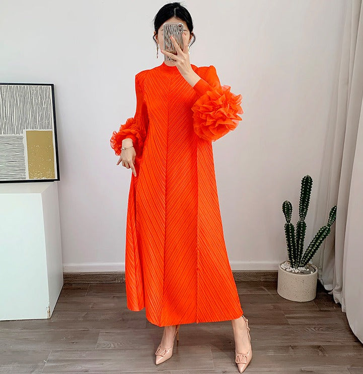 pleated maxi dress with floral cuff sleeves – Volen