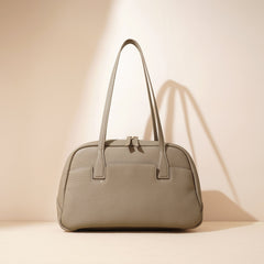 structured leather tote with contrast stitching – NOIX