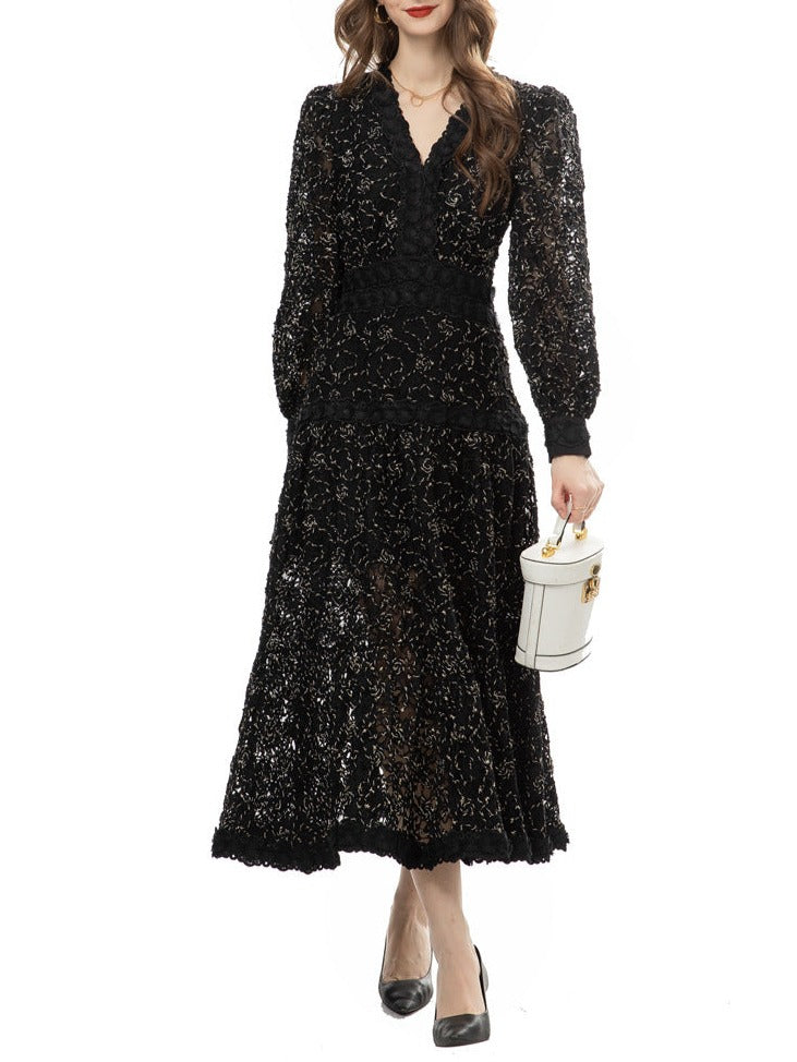 long-sleeve lace midi dress with scalloped neckline – Drance