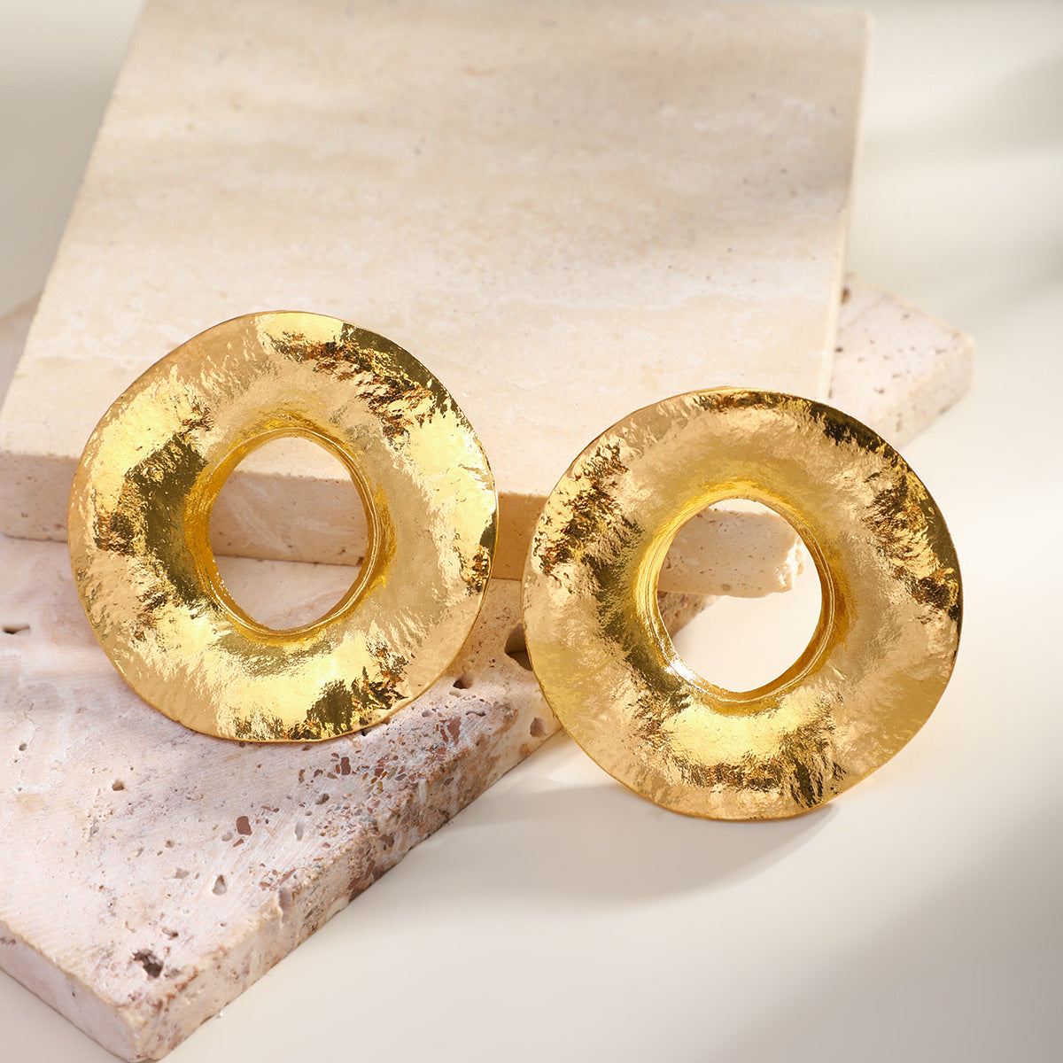 textured open disc earrings in antique silver – ARDENA