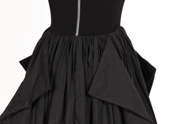 halter neck midi dress with voluminous skirt – Aislign