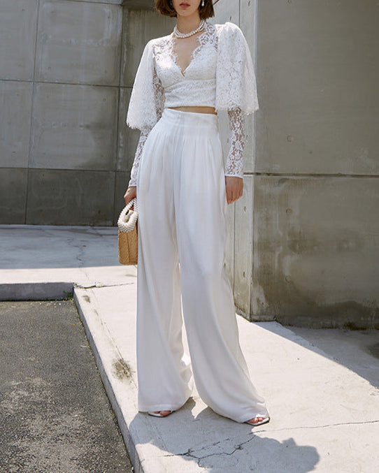 High-waisted wide-leg pants in soft white crepe – Lerlu
