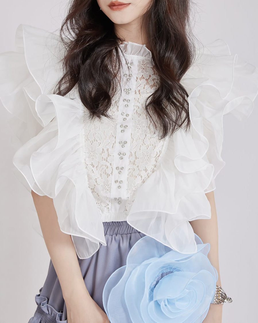 Ruffled floral blouse with lace detail - Ejiny
