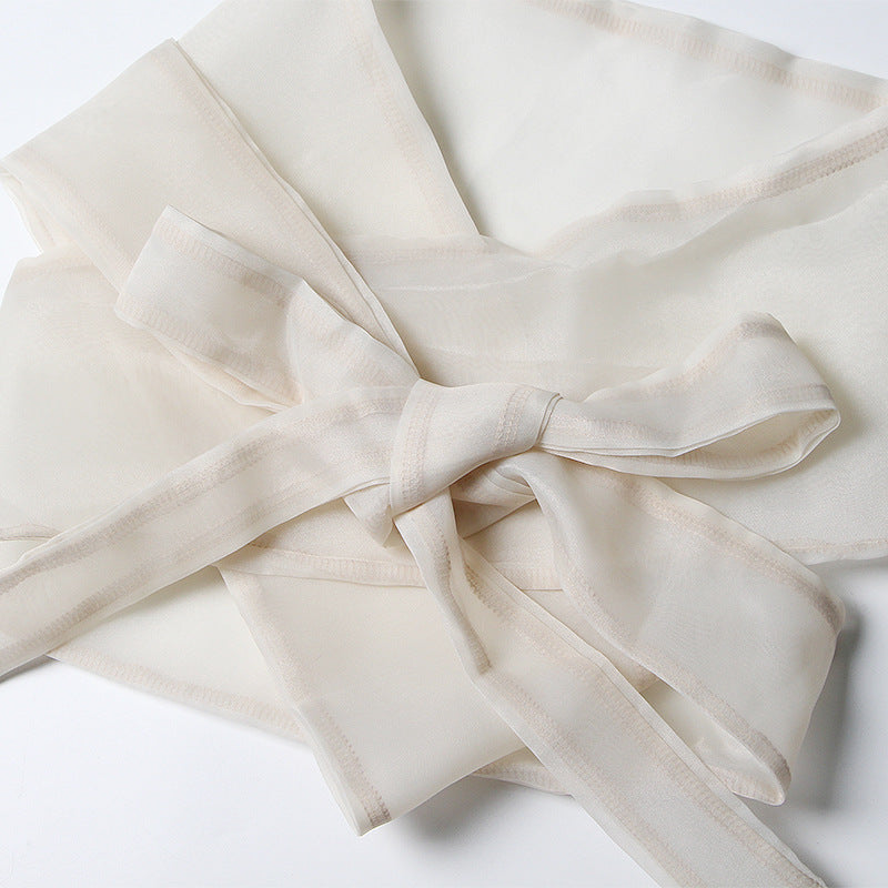 White blouse with floral design - Celtam